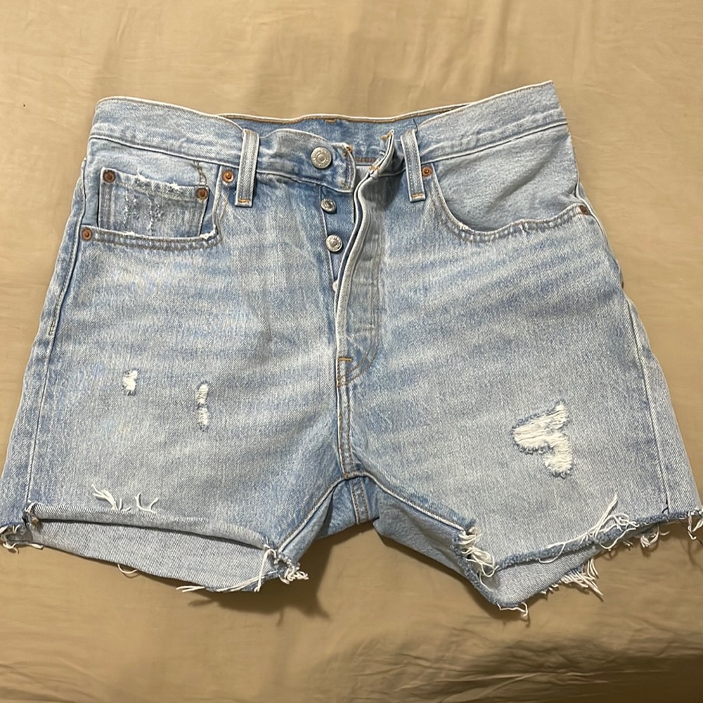 Levi’s 501 High-Rise Cut-Off Shorts 30